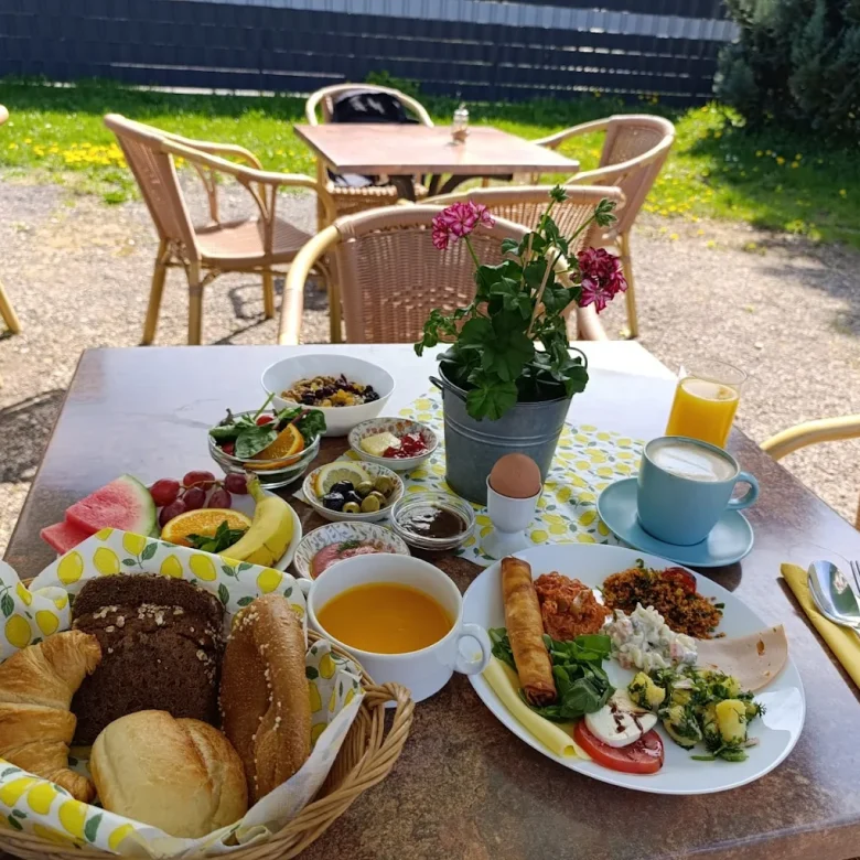 das meyman breakfast 1